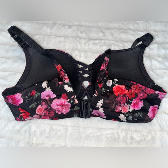 Absolutely Gorgeous Bra!Amazing hold!Push up bra Brand new & I have a few sizes - Picture 4 of 12